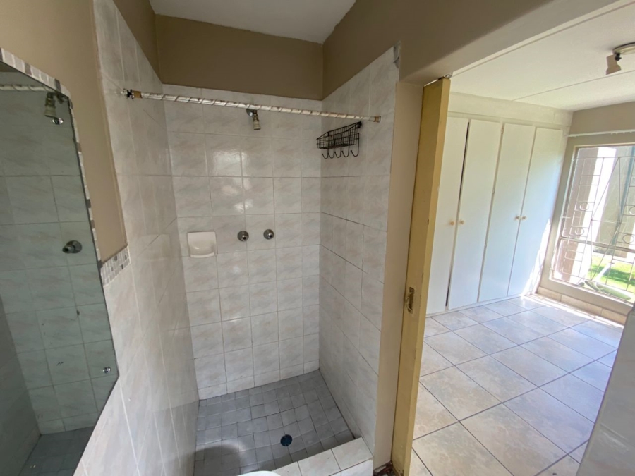 3 Bedroom Property for Sale in Safari Gardens North West